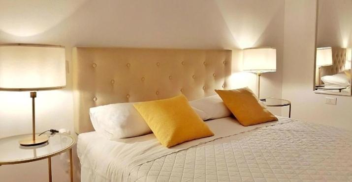 Elicriso Suites Yenne Cagliari Exteriör bild